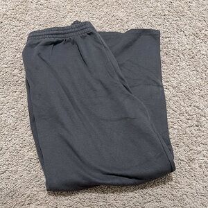 wide legged h&m sweats!